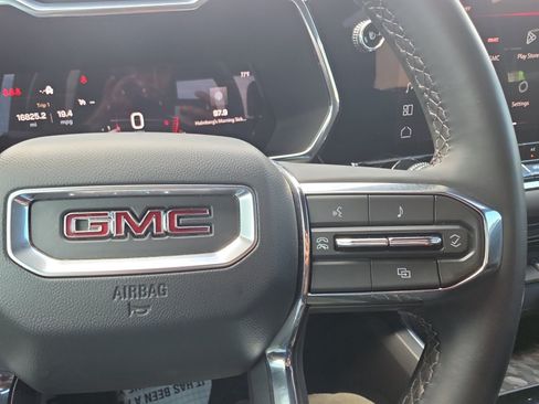 Used 2026 GMC Canyon Elevation RWD image 13