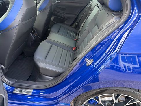 Used 2024 Volkswagen Golf R AWD/4WD image 24