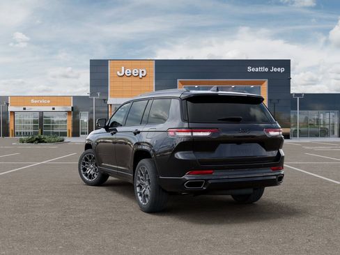 New 2025 Jeep Grand Cherokee L Summit w/ Obsidian Package AWD/4WD image 3