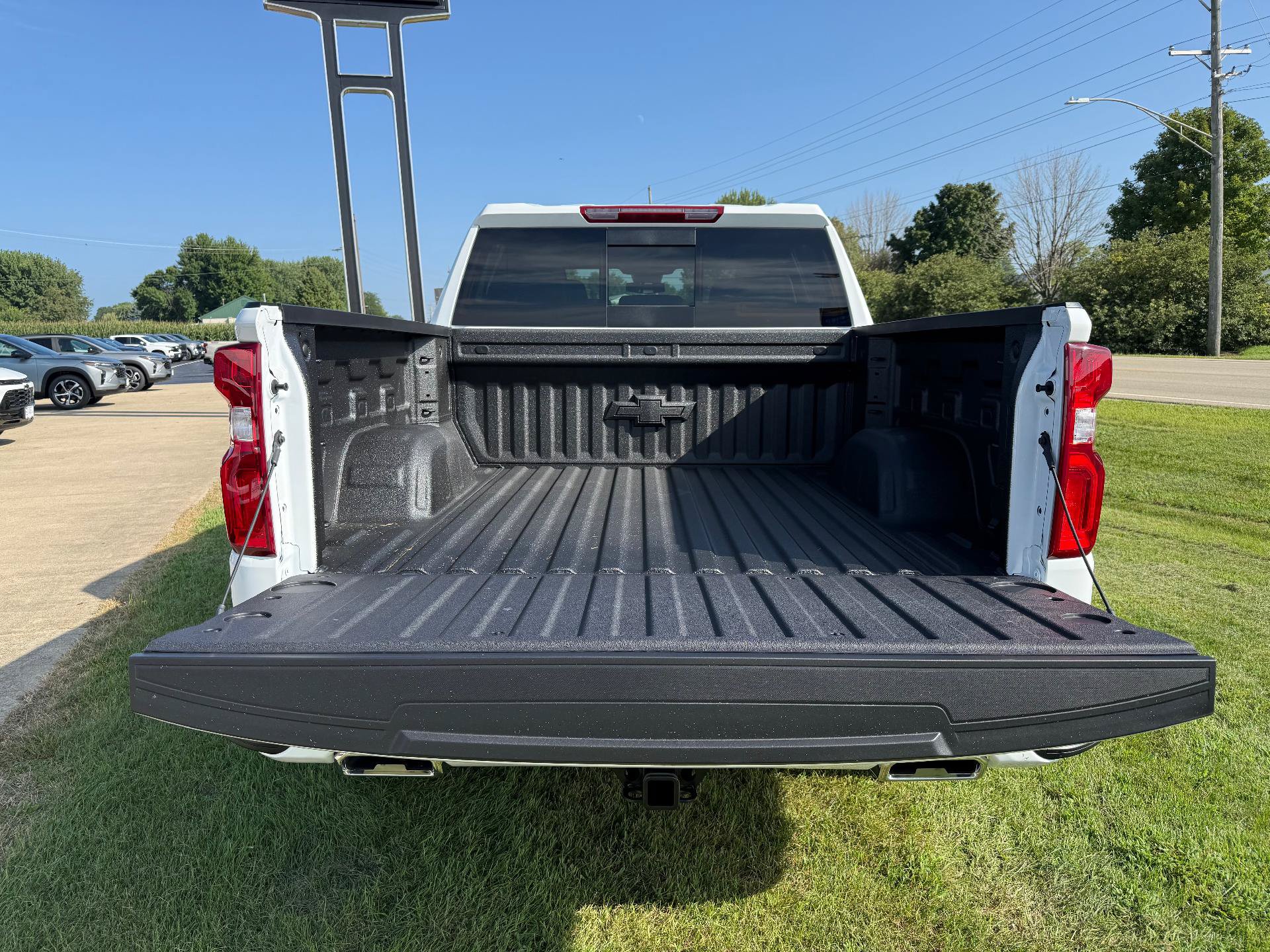 New 2026 Chevrolet Silverado 1500 RST w/ All Star Edition Plus AWD/4WD image 10