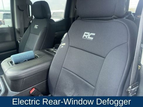 Used 2021 Chevrolet Silverado 1500 LT Trail Boss w/ Convenience Package II image 22