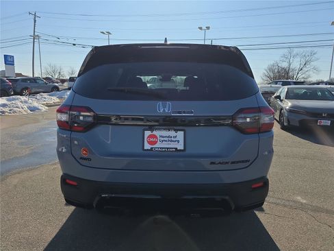 New 2026 Honda Pilot Black Edition image 5