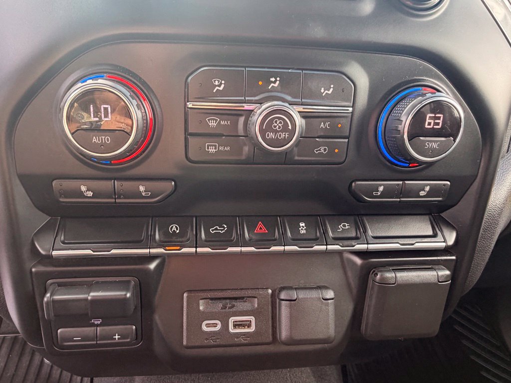 Used 2020 Chevrolet Silverado 1500 LT w/ All-Star Edition AWD/4WD image 22