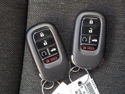 Certified 2025 Honda Accord LX image 3