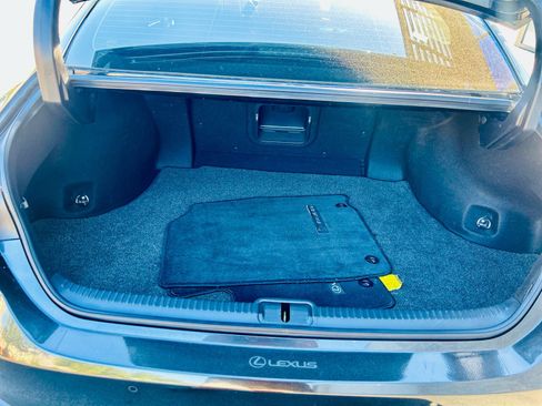 Used 2021 Lexus ES 300h w/ Premium Package FWD image 14