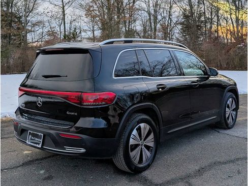 Used 2023 Mercedes-Benz EQB 300 4MATIC image 7