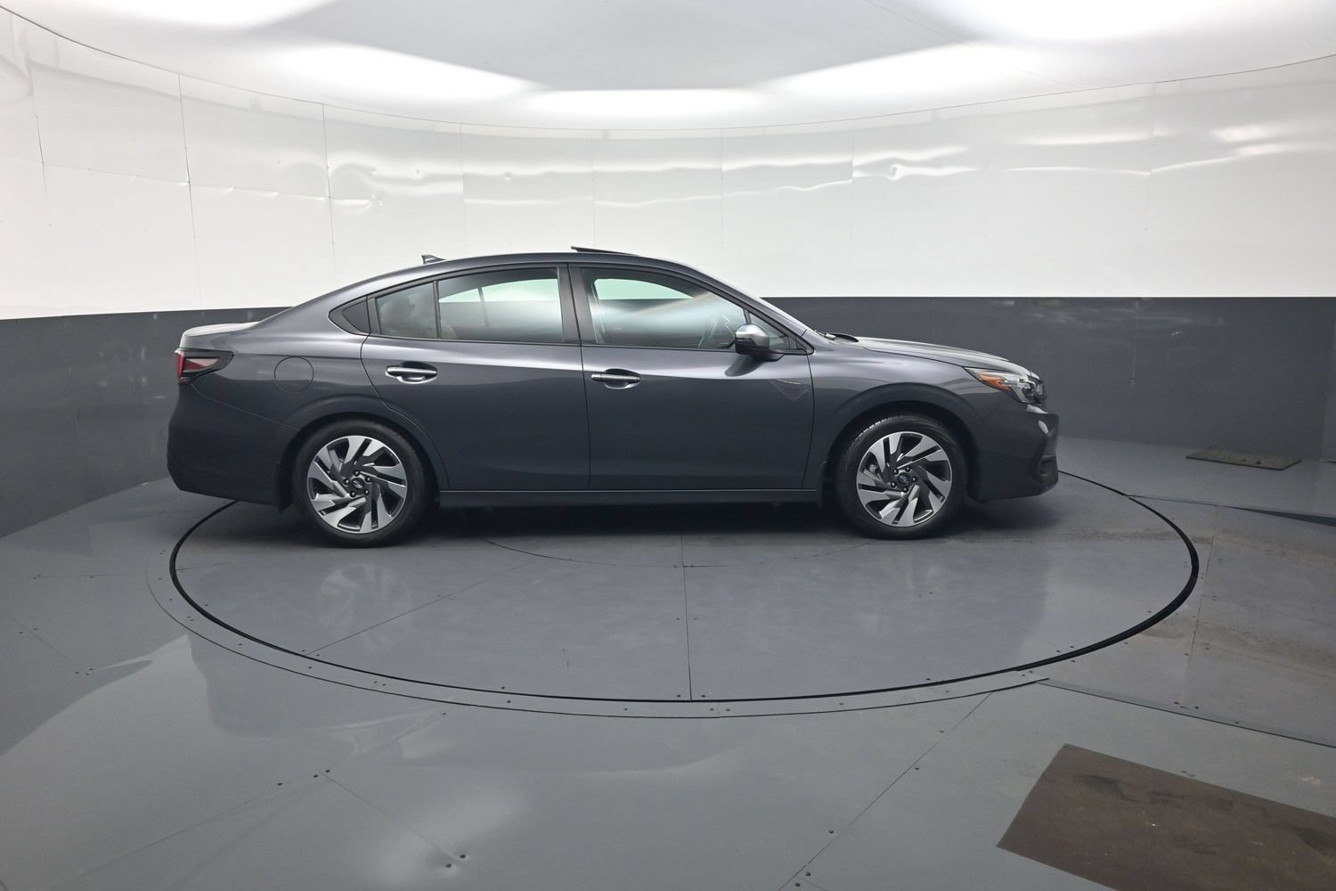 Certified 2024 Subaru Legacy Touring XT AWD/4WD image 2