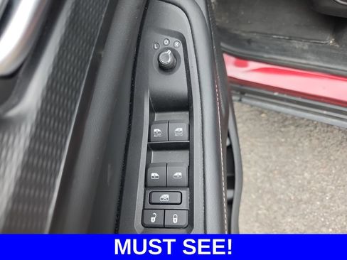 Used 2023 Jeep Grand Cherokee Altitude AWD/4WD image 25