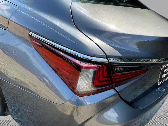 Used 2020 Lexus ES 350 w/ Premium Package FWD image 25