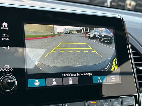 Certified 2023 Honda Odyssey Touring image 25