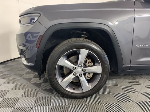 Used 2021 Jeep Grand Cherokee L Limited RWD image 11
