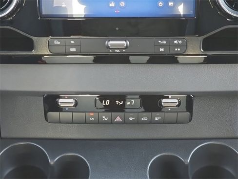 New 2026 Mercedes-Benz Sprinter 2500 image 19