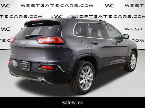 Used 2016 Jeep Cherokee Limited w/ Luxury Group image 4