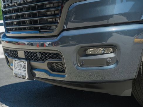 New 2026 RAM 1500 Laramie AWD/4WD image 15
