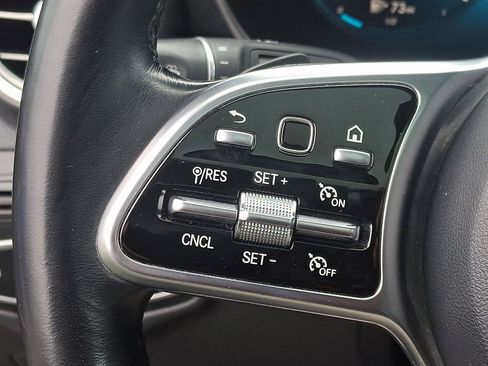 Certified 2022 Mercedes-Benz GLC 300 4MATIC image 21