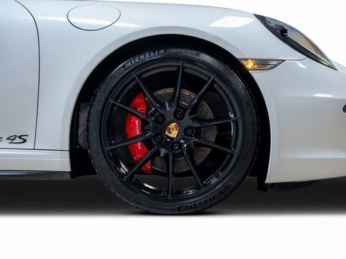 Used 2016 Porsche 911 Carrera 4S image 19