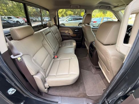Used 2018 GMC Sierra 1500 SLT AWD/4WD image 31