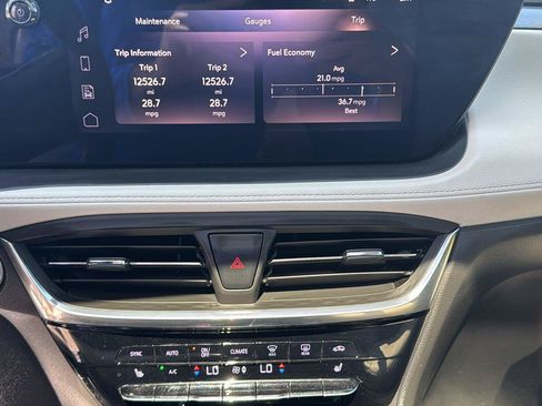 Used 2024 Buick Encore GX Avenir w/ Avenir Technology Package AWD/4WD image 20
