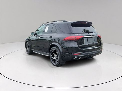 Used 2023 Mercedes-Benz GLE 450 4MATIC image 4