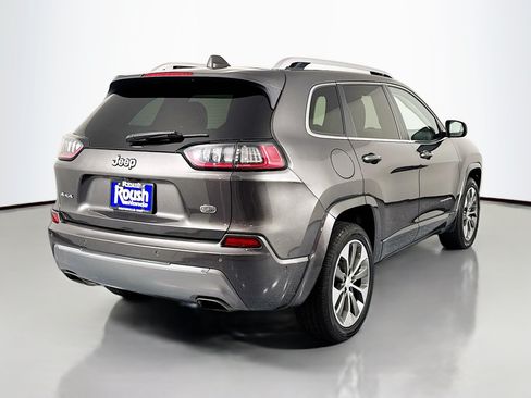 Used 2019 Jeep Cherokee Overland w/ Technology Group AWD/4WD image 5