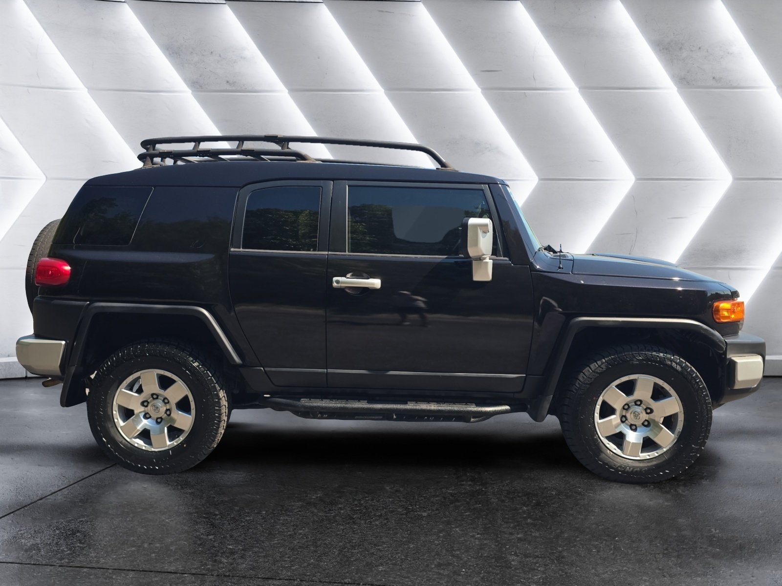 Used 2007 Toyota FJ Cruiser 4WD w/ Upgrade Pkg 2 image 6