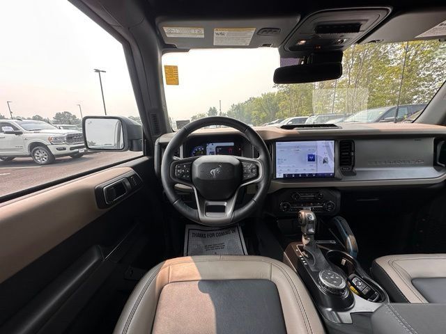 Used 2024 Ford Bronco Wildtrak AWD/4WD image 18