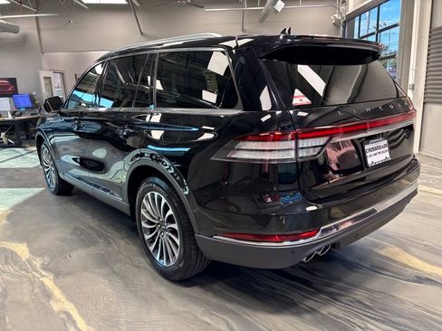 Used 2020 Lincoln Aviator Reserve w/ Equipment Group 201A image 40