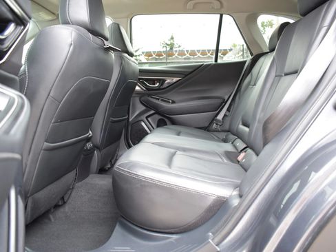 Used 2021 Subaru Outback Limited XT w/ Popular Package #2 AWD/4WD image 28