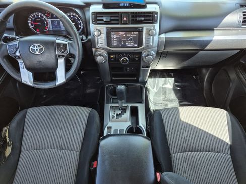 Used 2015 Toyota 4Runner SR5 RWD image 21