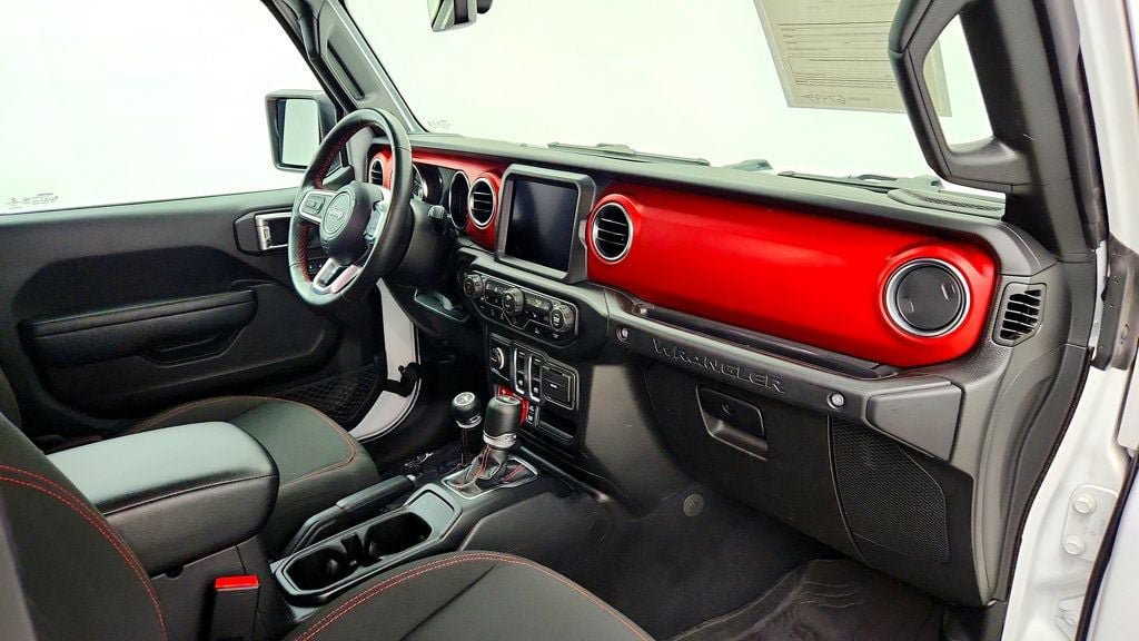 Used 2023 Jeep Wrangler Rubicon w/ LED Lighting Group AWD/4WD image 25