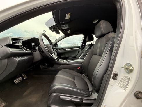 Used 2020 Honda Civic Sport image 18