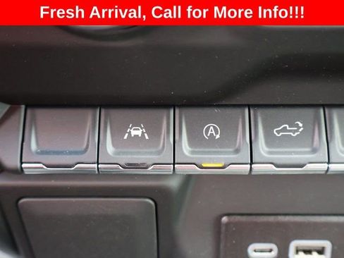 Certified 2024 Chevrolet Silverado 1500 Custom AWD/4WD image 30