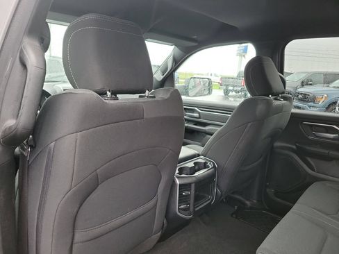 Used 2022 RAM 1500 Big Horn AWD/4WD image 18
