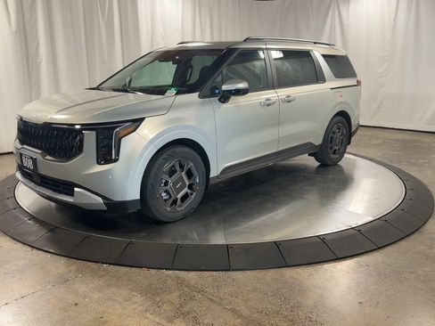 New 2026 Kia Carnival EX image 6