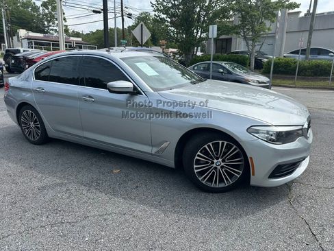 Used 2018 BMW 530i RWD image 2