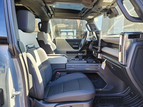 New 2026 GMC Hummer EV SUV image 45
