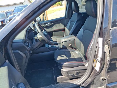 Used 2023 Ford Escape ST-Line AWD/4WD image 13