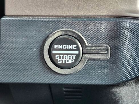 Certified 2023 Ford Bronco Outer Banks w/ Sasquatch Package image 23