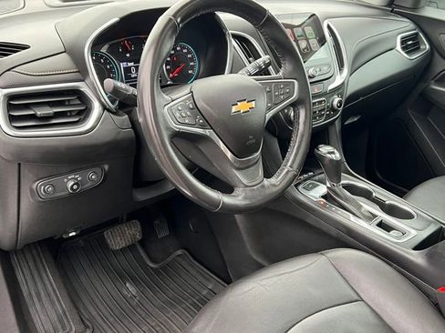 Used 2018 Chevrolet Equinox Premier image 18