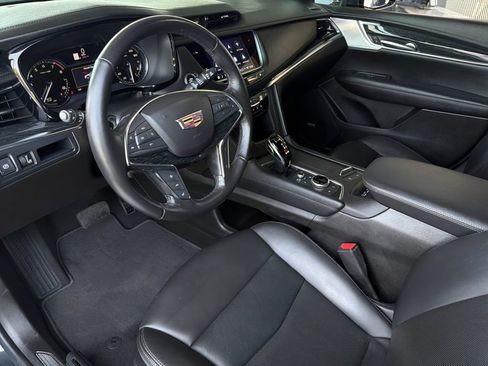 Used 2023 Cadillac XT5 Premium Luxury FWD image 10