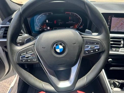 Used 2022 BMW 330i Sedan w/ Driving Assistance Package RWD image 16