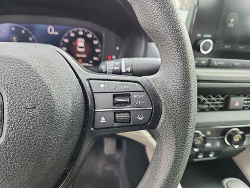 Used 2023 Honda Accord LX image 21