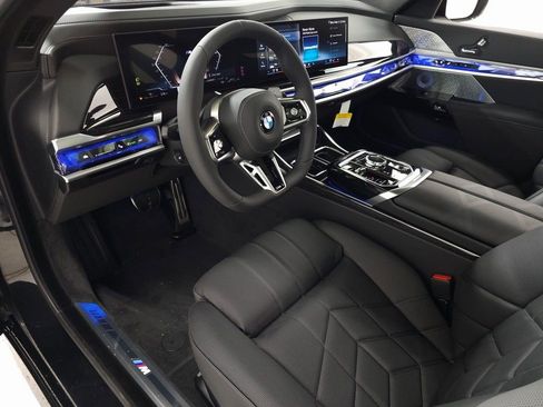 New 2026 BMW 760i xDrive w/ Executive Package AWD/4WD image 12