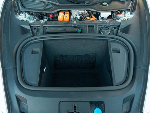 Used 2022 Porsche Taycan Turbo S image 48