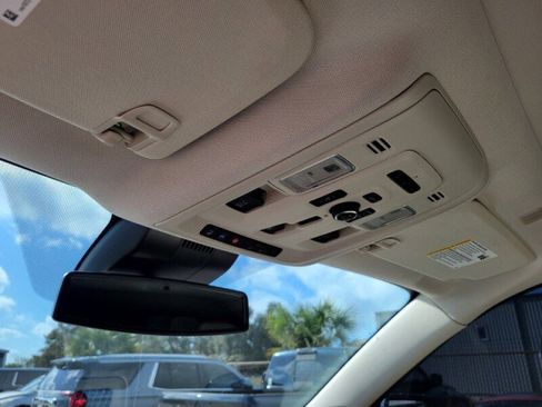 Used 2024 GMC Yukon Denali image 24