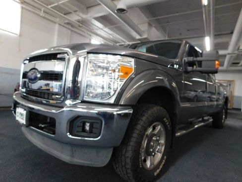 Used 2012 Ford F250 XLT AWD/4WD image 8