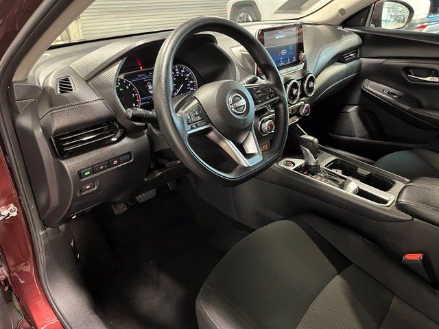 Used 2025 Nissan Sentra SV FWD image 19