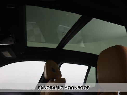 Used 2023 BMW X3 xDrive30i w/ Premium Package image 4