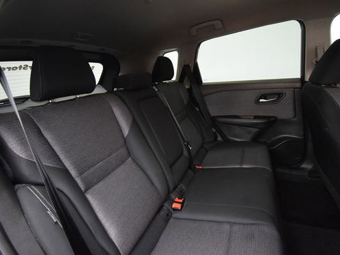 Used 2023 Nissan Rogue SV AWD/4WD image 23