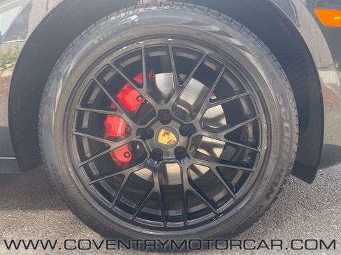Used 2018 Porsche Macan GTS AWD/4WD image 9